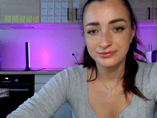 LorennePlay live webcam show