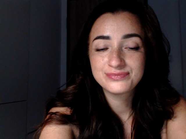 LorennePlay live webcam show