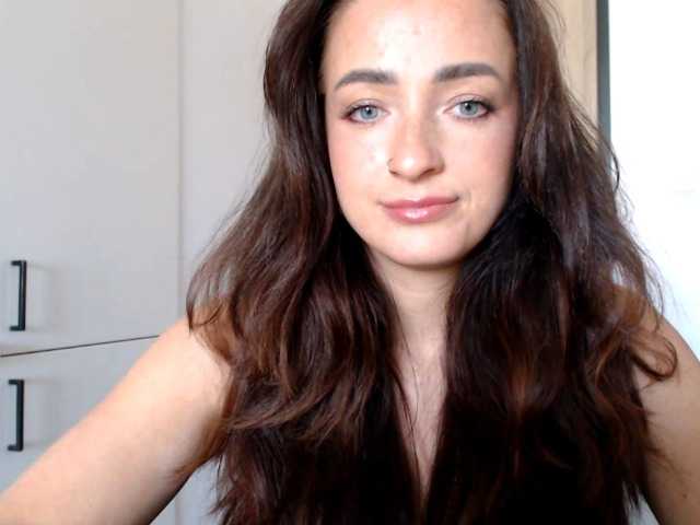LorennePlay live cam on BongaCams