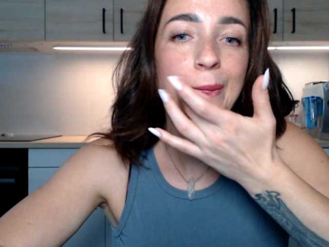 LorennePlay live cam on BongaCams