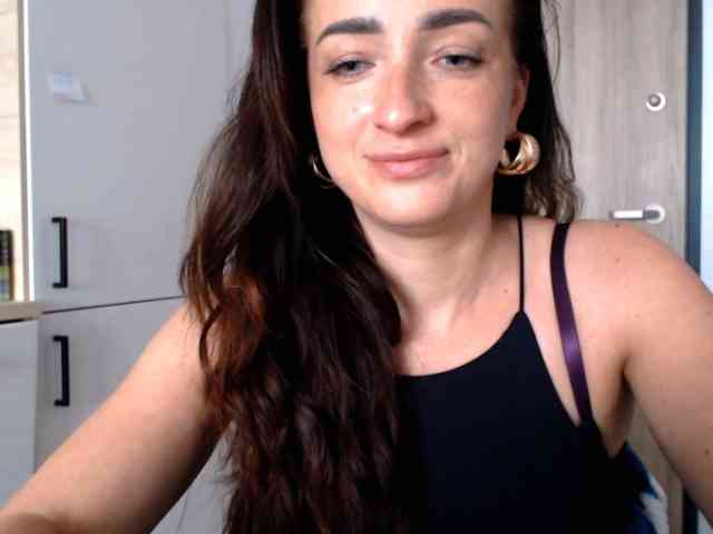 Model: LorennePlay