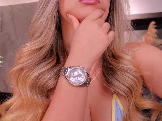 ChloePreston live cam on BongaCams