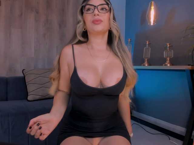 ChloePreston live cam on BongaCams