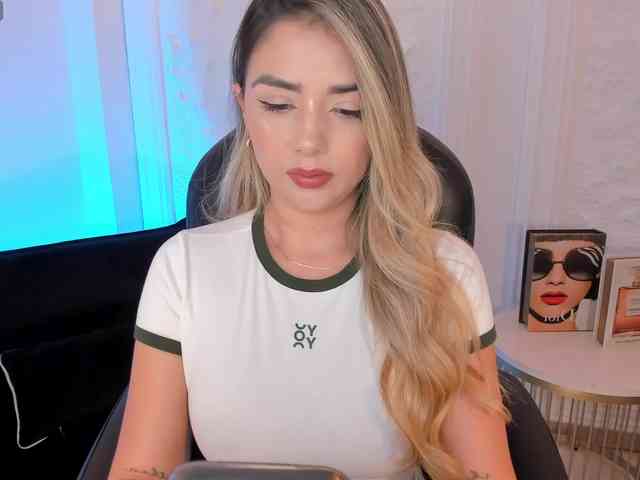 ChloePreston webcam