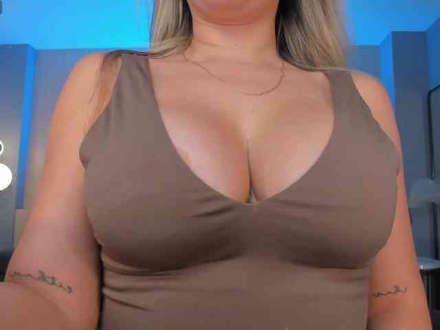 ChloePreston webcam