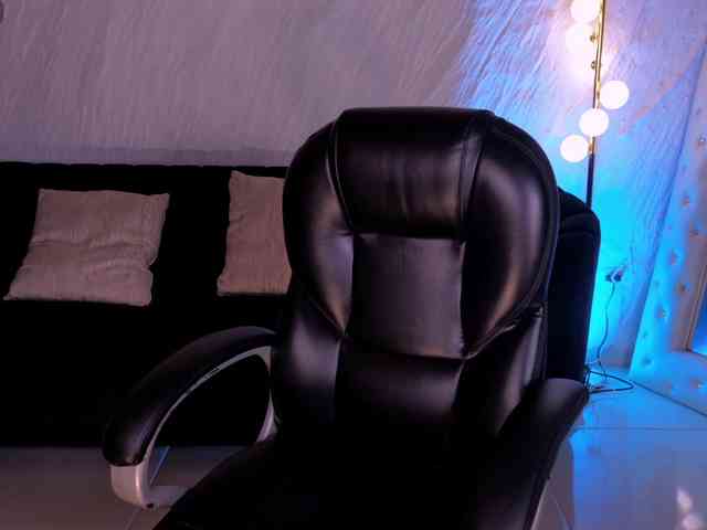 ChloePreston webcam