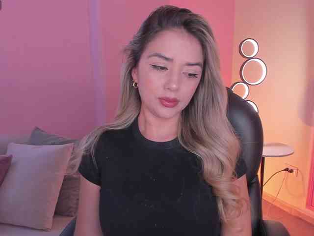 ChloePreston webcam