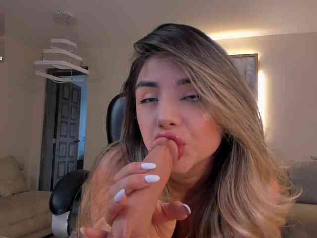 ChloePreston webcam