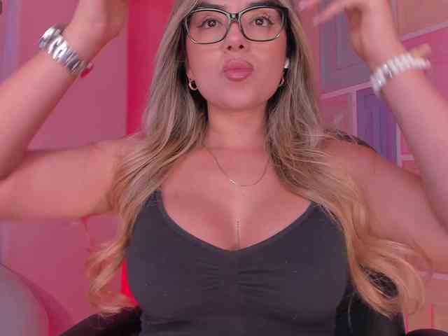ChloePreston webcam