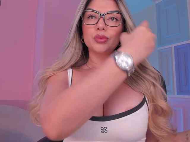 ChloePreston webcam