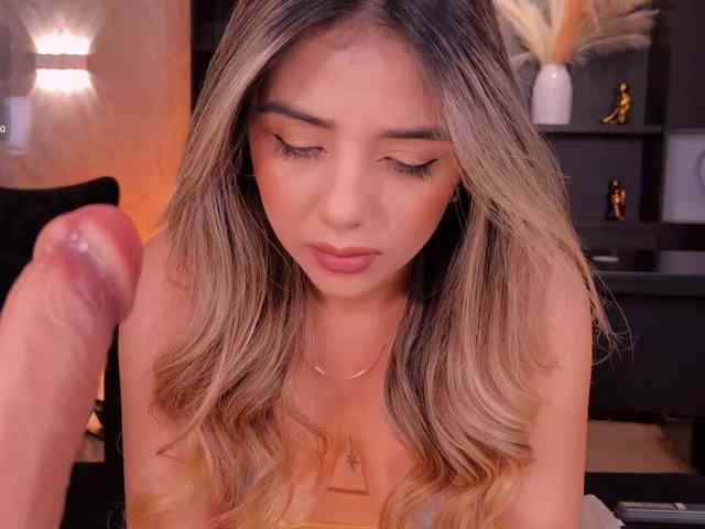 ChloePreston webcam