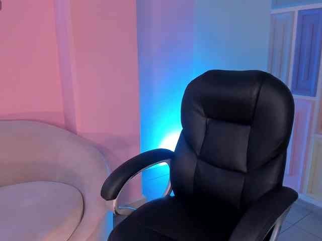 ChloePreston webcam