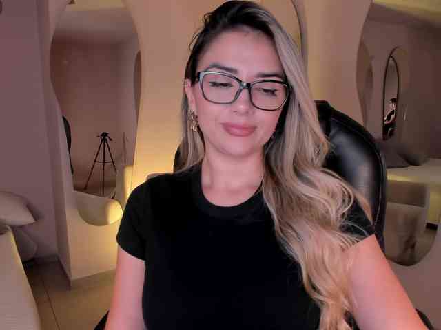 ChloePreston webcam