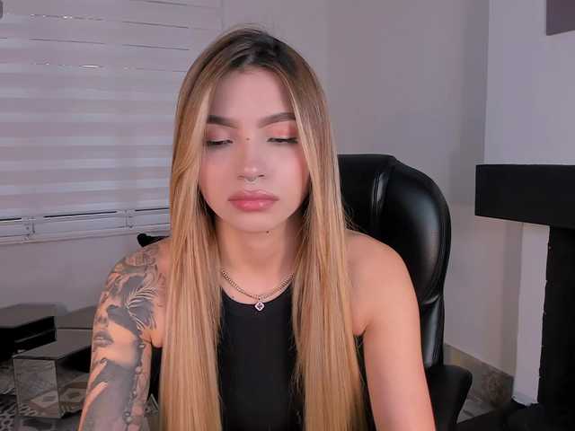 LexieWayne live cam on BongaCams