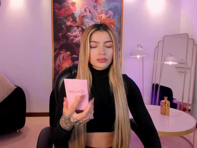 LexieWayne live cam on BongaCams