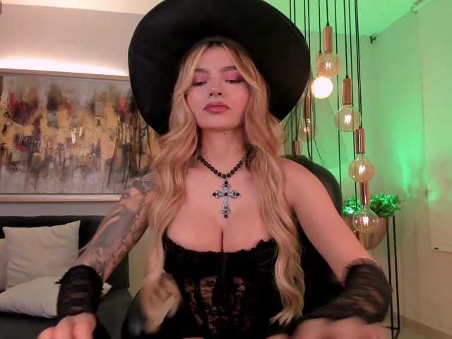 LexieWayne live cam on BongaCams