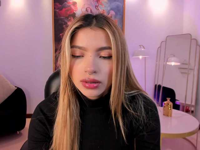 LexieWayne live cam on BongaCams
