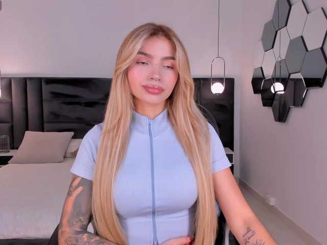 LexieWayne live cam on BongaCams