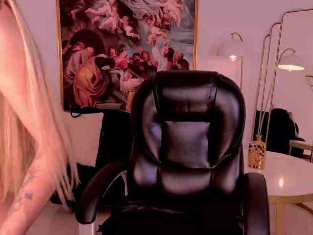 LexieWayne webcam