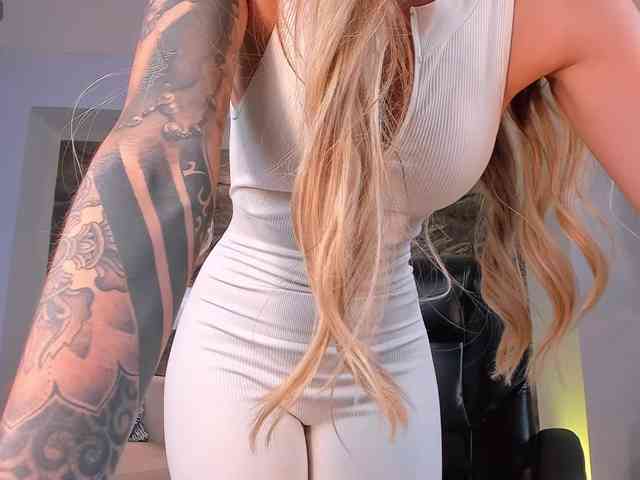 LexieWayne webcam