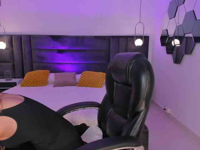 LexieWayne webcam