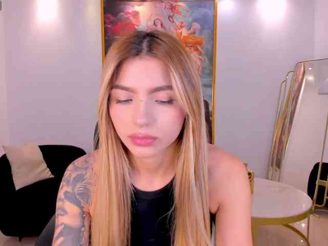 LexieWayne webcam