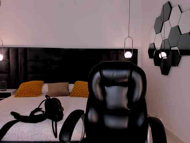 LexieWayne webcam