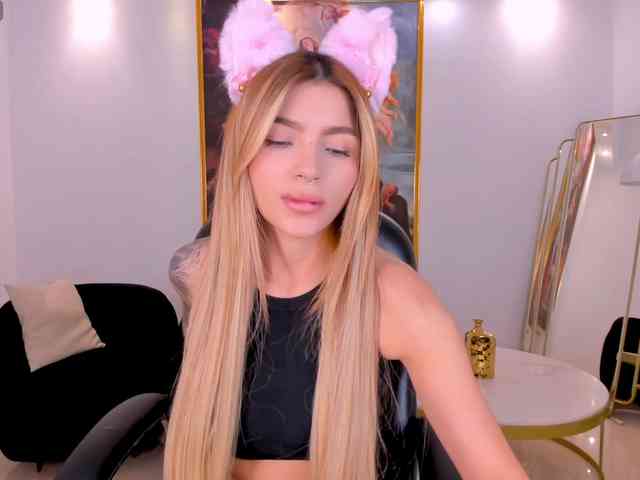 LexieWayne webcam