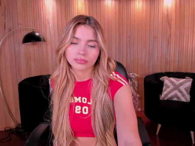 LexieWayne webcam