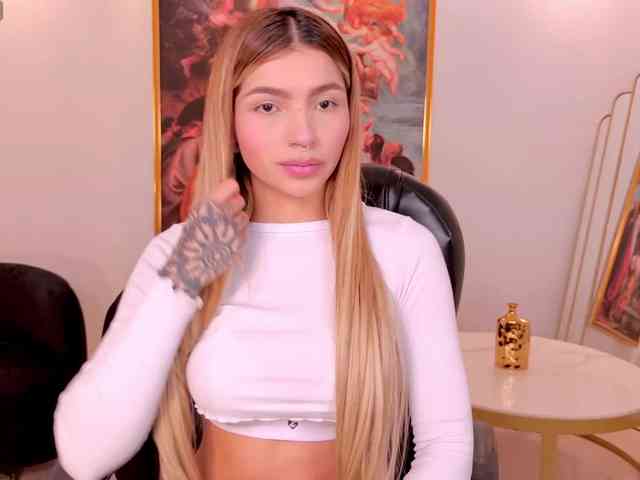 LexieWayne webcam