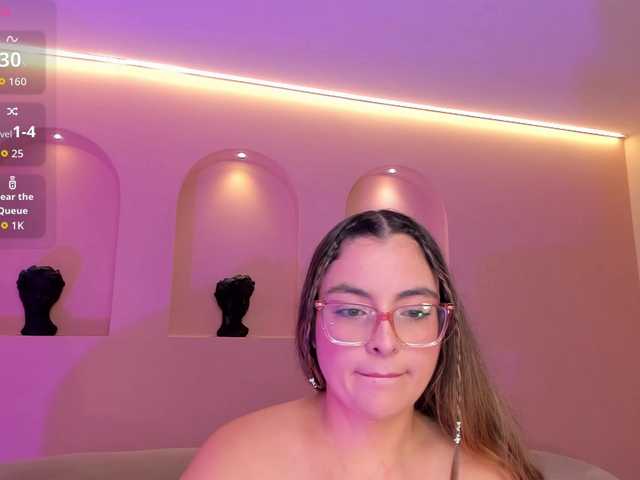 AllisonRogers live cam on BongaCams