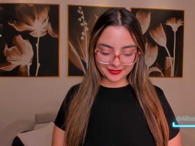 AllisonRogers live cam on BongaCams
