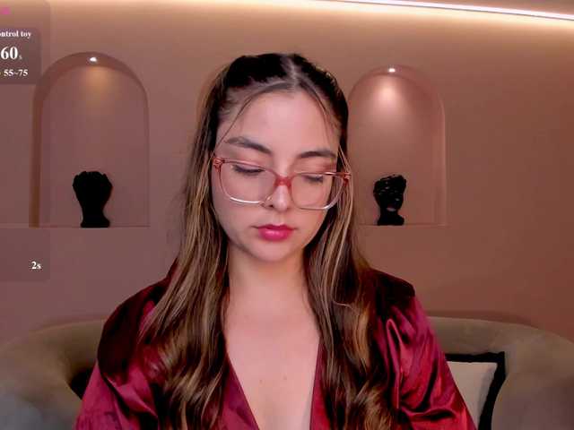 AllisonRogers live cam on BongaCams