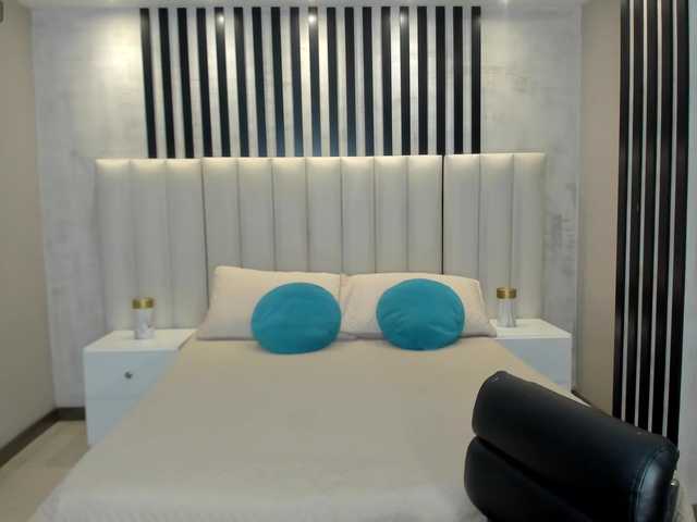 AllisonRogers live cam on BongaCams