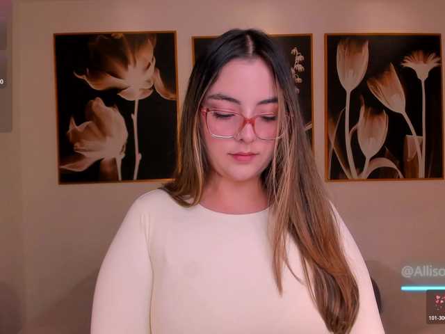 AllisonRogers live cam on BongaCams