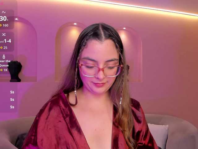 AllisonRogers live cam on BongaCams