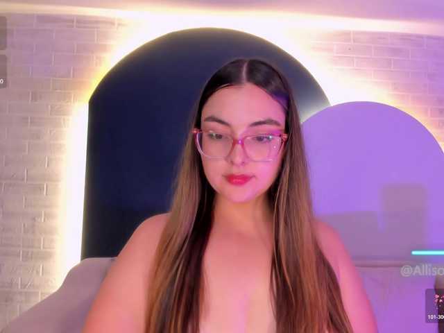 AllisonRogers live cam on BongaCams