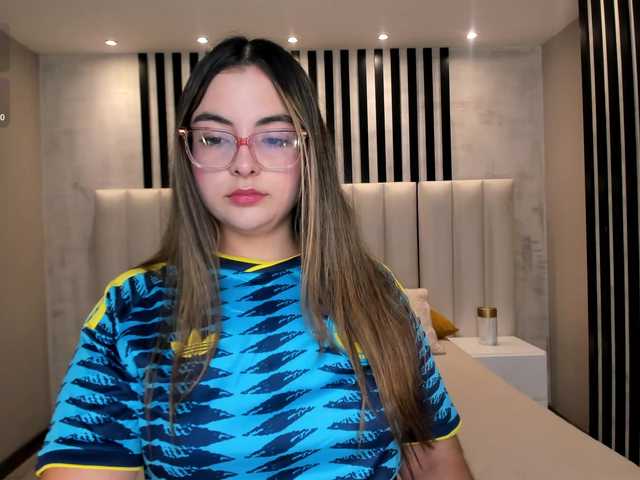 AllisonRogers live cam on BongaCams