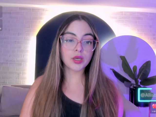 AllisonRogers live cam on BongaCams