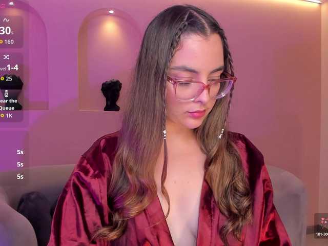 AllisonRogers live cam on BongaCams