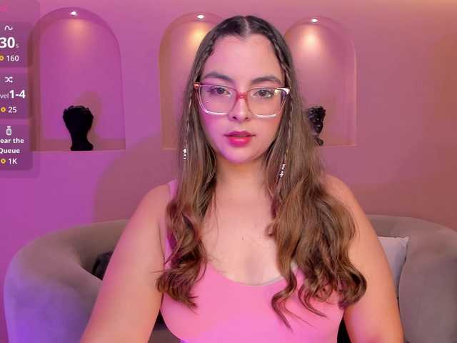 AllisonRogers live cam on BongaCams