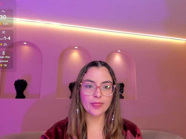 AllisonRogers live cam on BongaCams