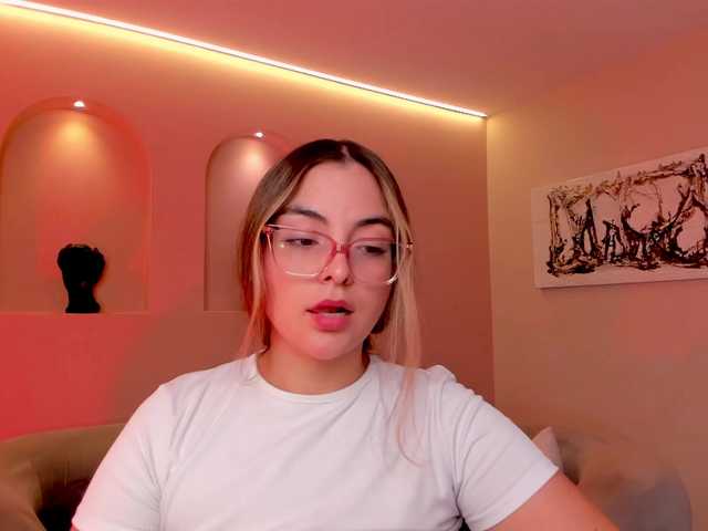 AllisonRogers webcam