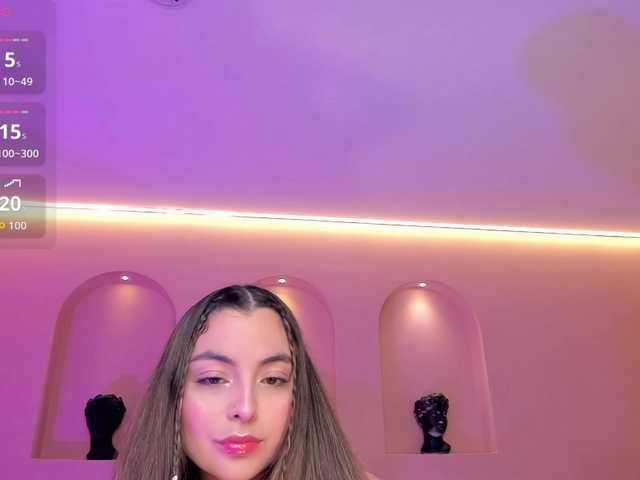 AllisonRogers live cam on BongaCams