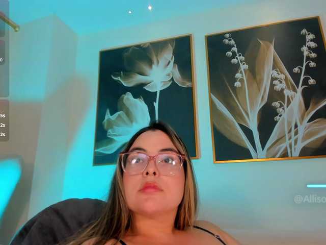 AllisonRogers live cam on BongaCams