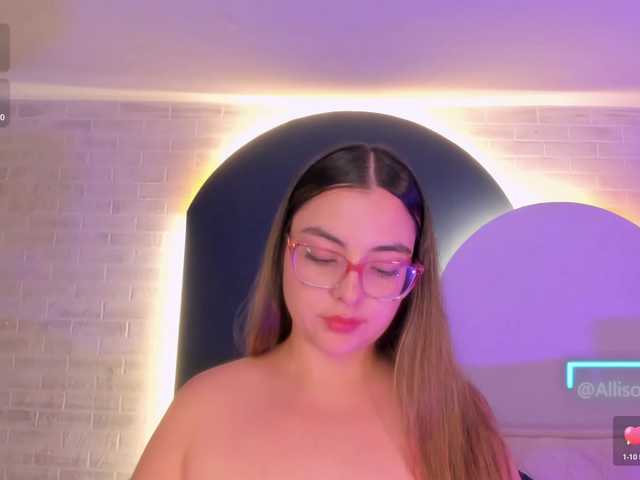 AllisonRogers live cam on BongaCams