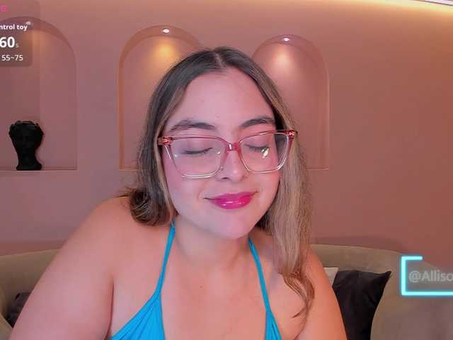 AllisonRogers live cam on BongaCams