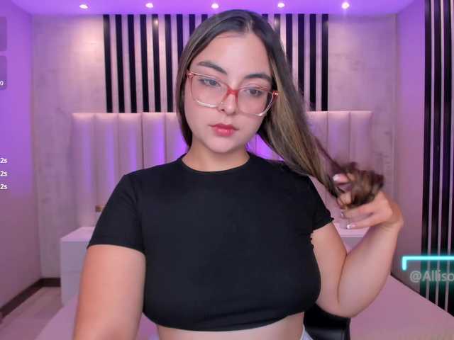 AllisonRogers live cam on BongaCams