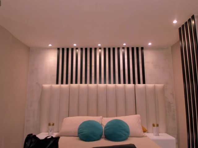 AllisonRogers live cam on BongaCams
