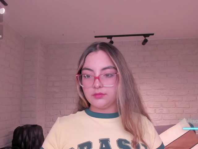 AllisonRogers live cam on BongaCams
